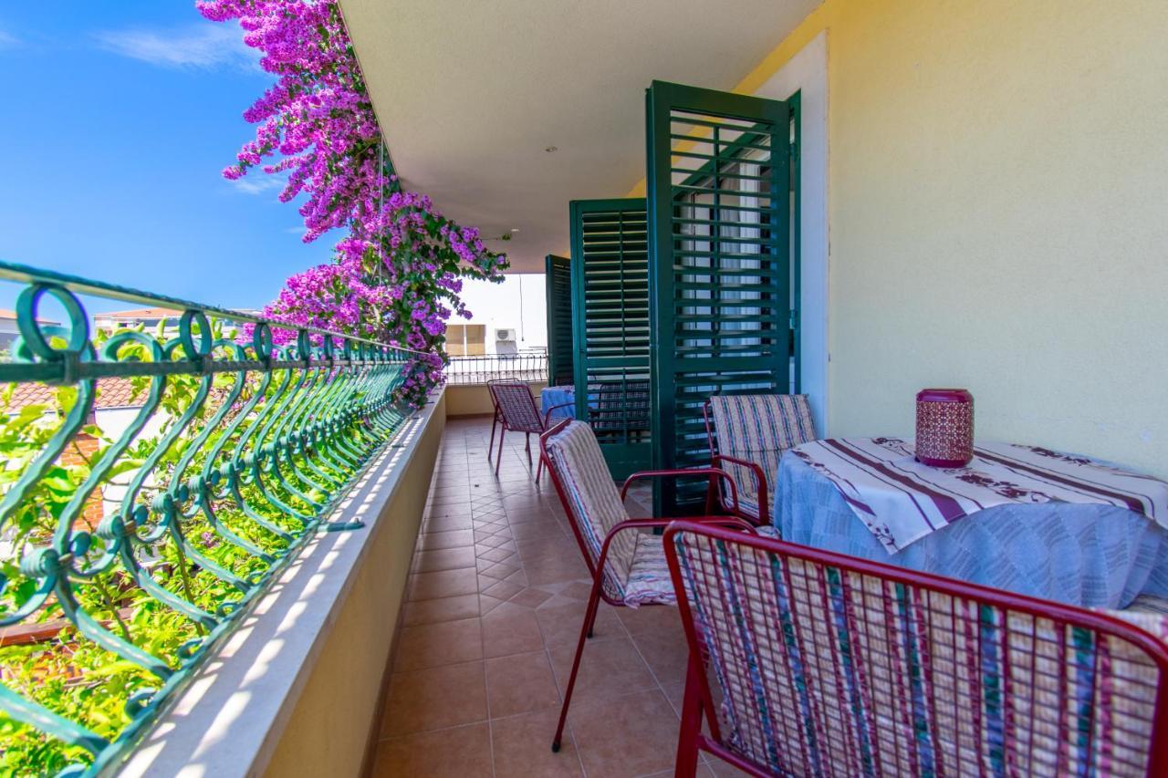 Villa Lean Makarska Bagian luar foto