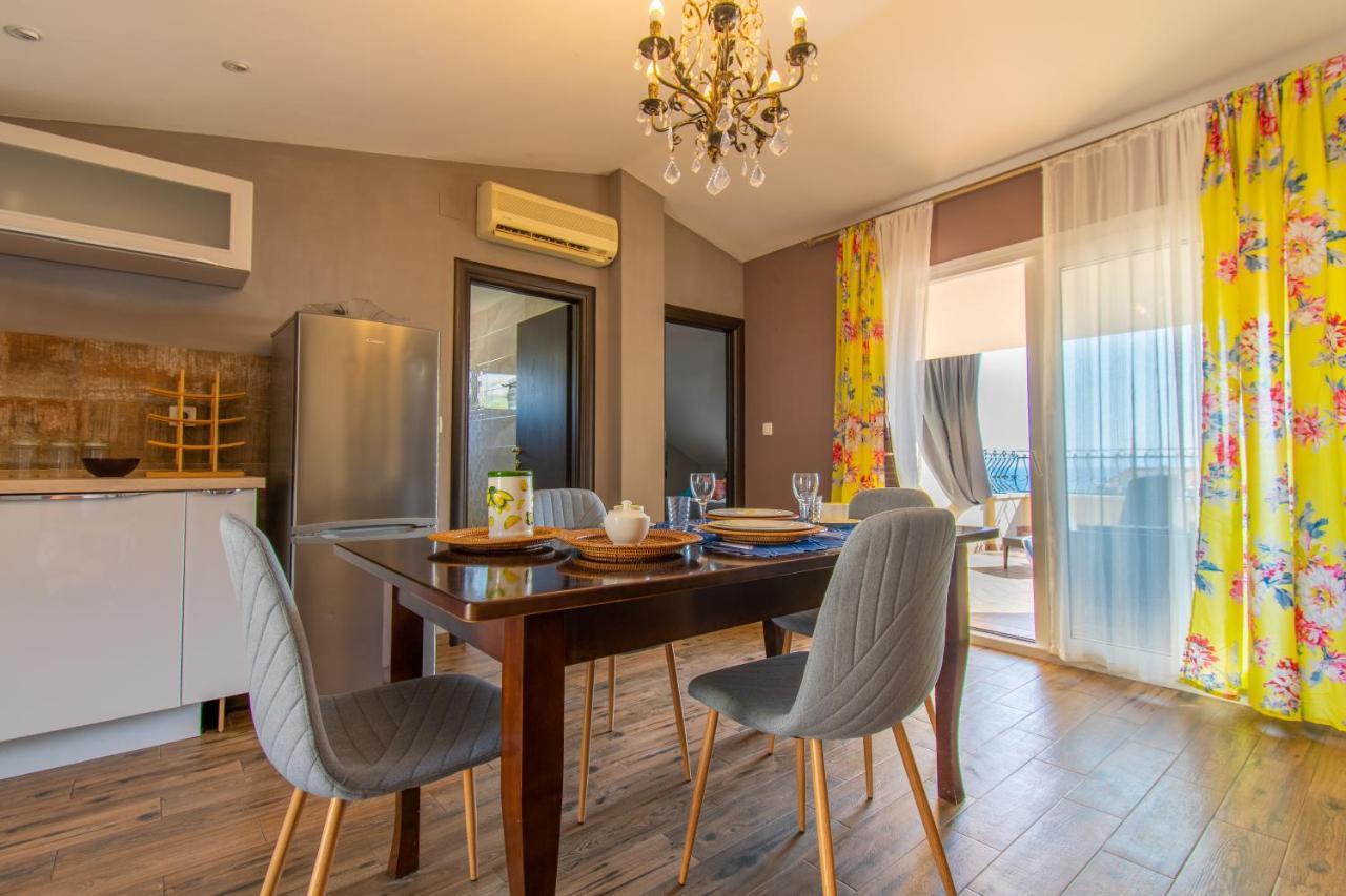Villa Lean Makarska Bagian luar foto